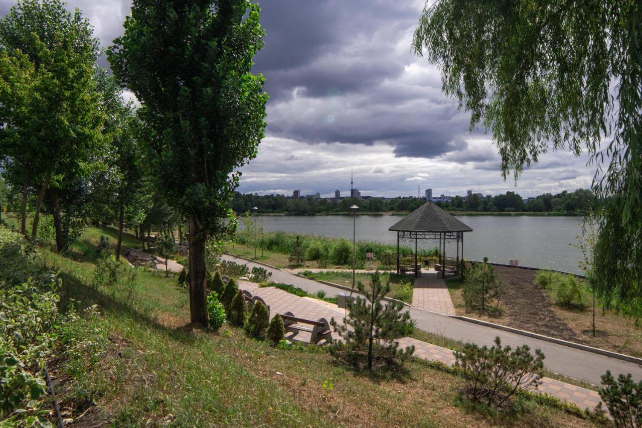 Элитные Апартаменты В Новом Доме На Оболони Kiev Exterior foto